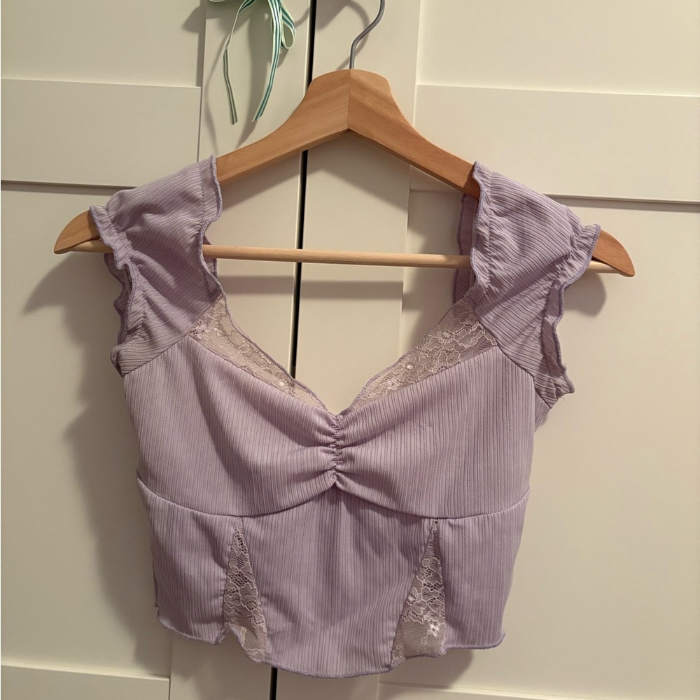 Lavender Sleeveless Top with Lace Accents